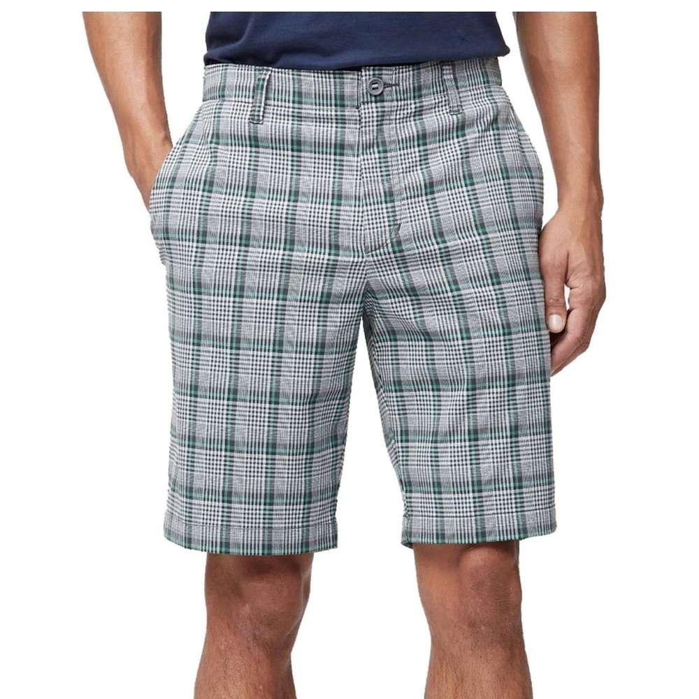 Tommy Bahama men’s golf shorts size 32. Gray and green plaid.